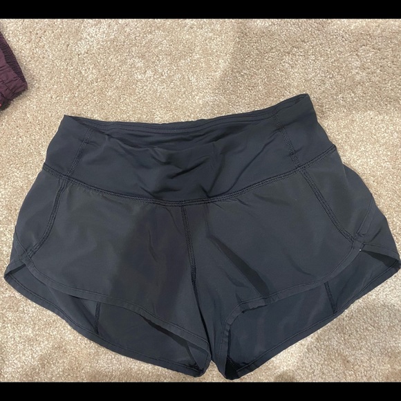 lululemon athletica Pants - Lululemon shorts size 2